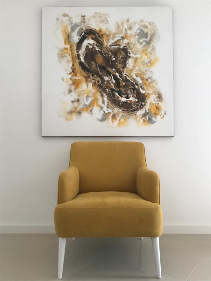 Apartment Lisbon10 *